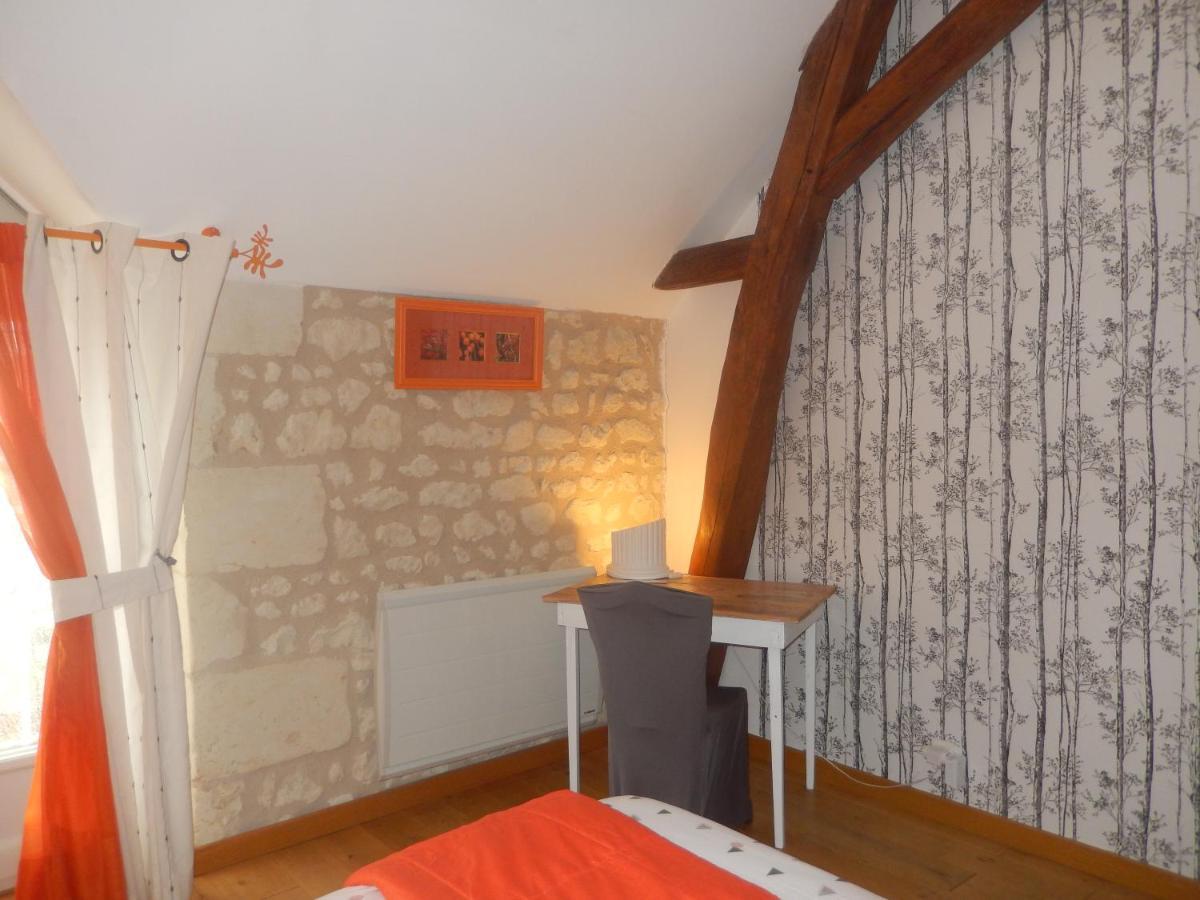 Les Quatre Saisons Bed & Breakfast Antogny-le-Tillac Ngoại thất bức ảnh